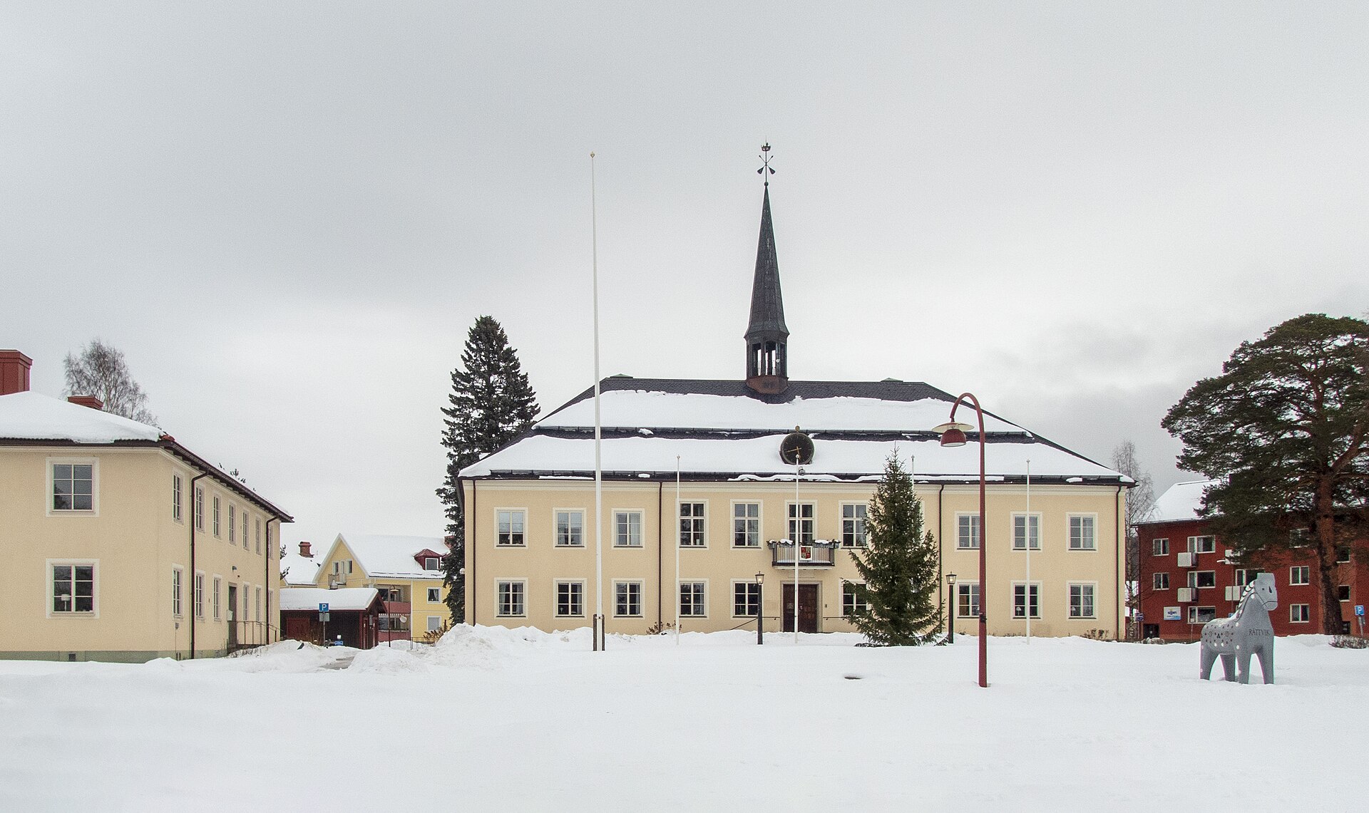 Rättviks kommunhus, bild kopplad till Rättvik.